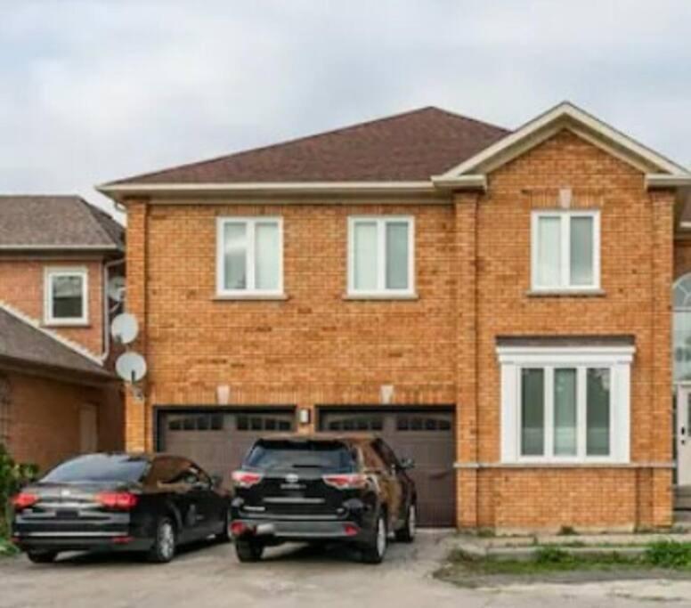 Spacious Basement Mississauga Exterior foto